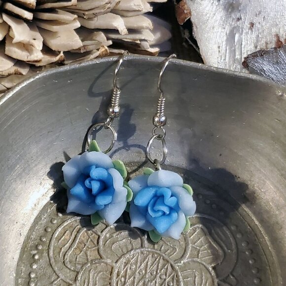 Handcrafted Fimo Polymer Clay Blue Rose Flower Bead Dangle Earrings - Picture 1 of 5